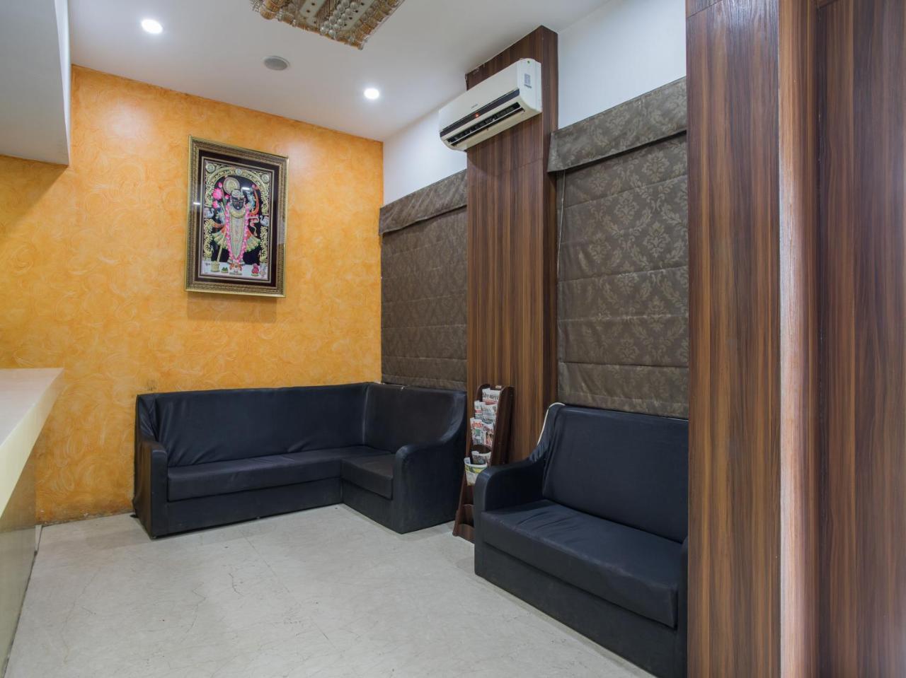 Capital O 1546 The Sensation Hotel Indore Buitenkant foto